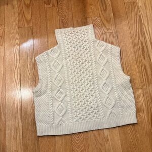 Ralph Lauren- Ivory Cable Knit Sweater Vest